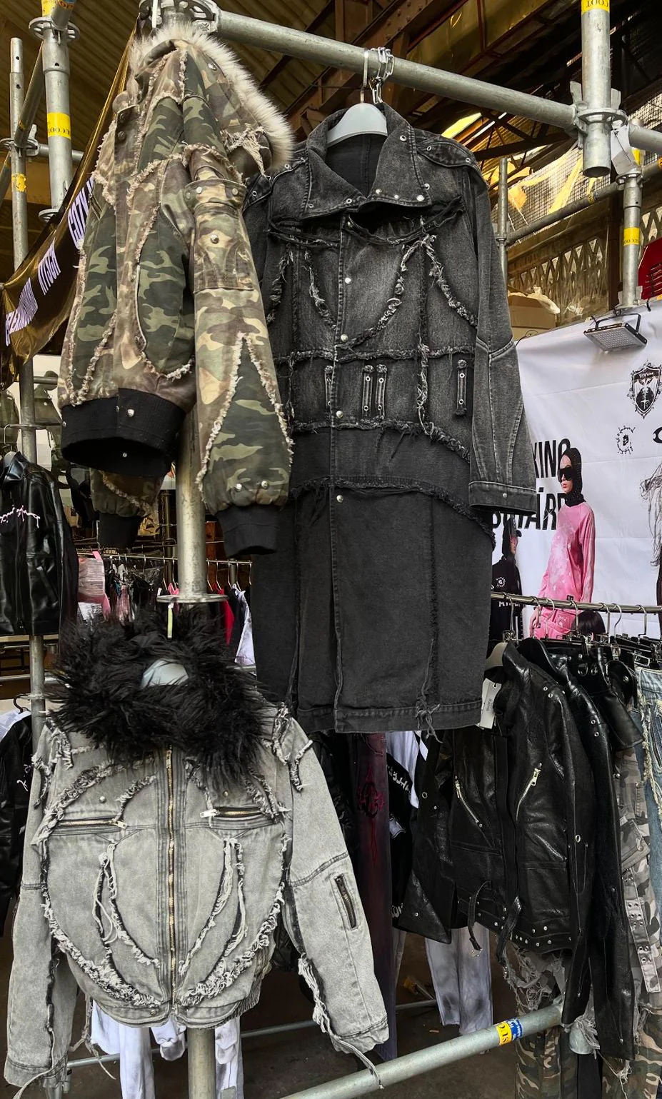 005 CD WAXED CAMO BOMBER JACKET - Image 9