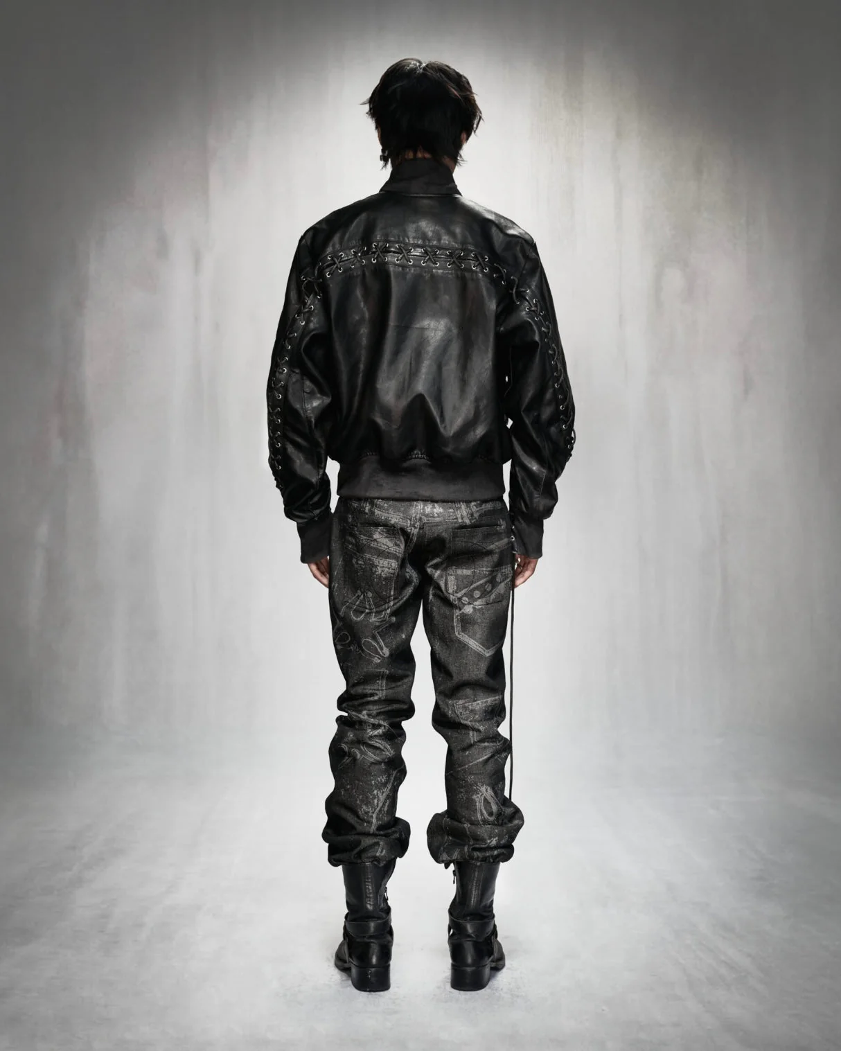 MDC STITCH BLACK BOMBER - Image 5