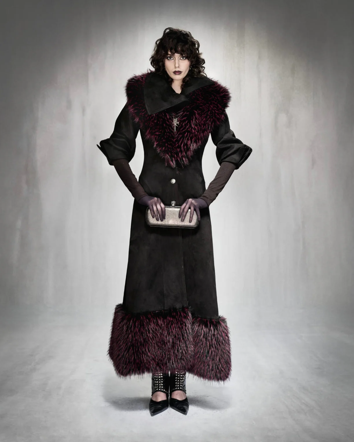 VIOLET GOWN - Image 3